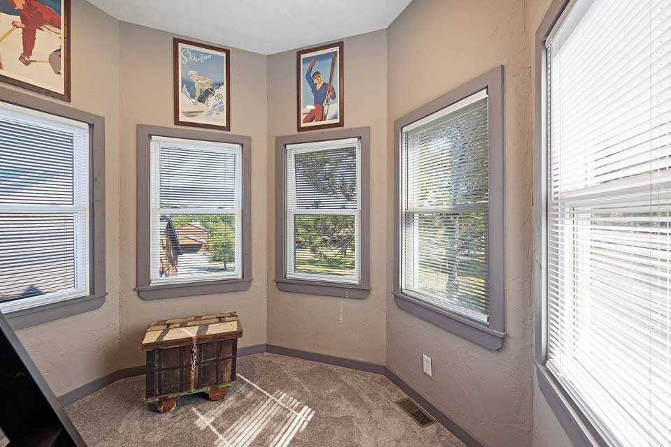 479_0ab05cf390828cf8cb96e7fdceb6661d